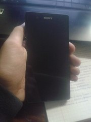 Sony Xperia Z с6603 black + Sony MDR-ZX300(подарок)